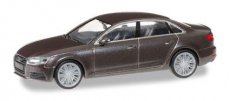 038560 038650 Audi A4 Limousine, marron métallisé.